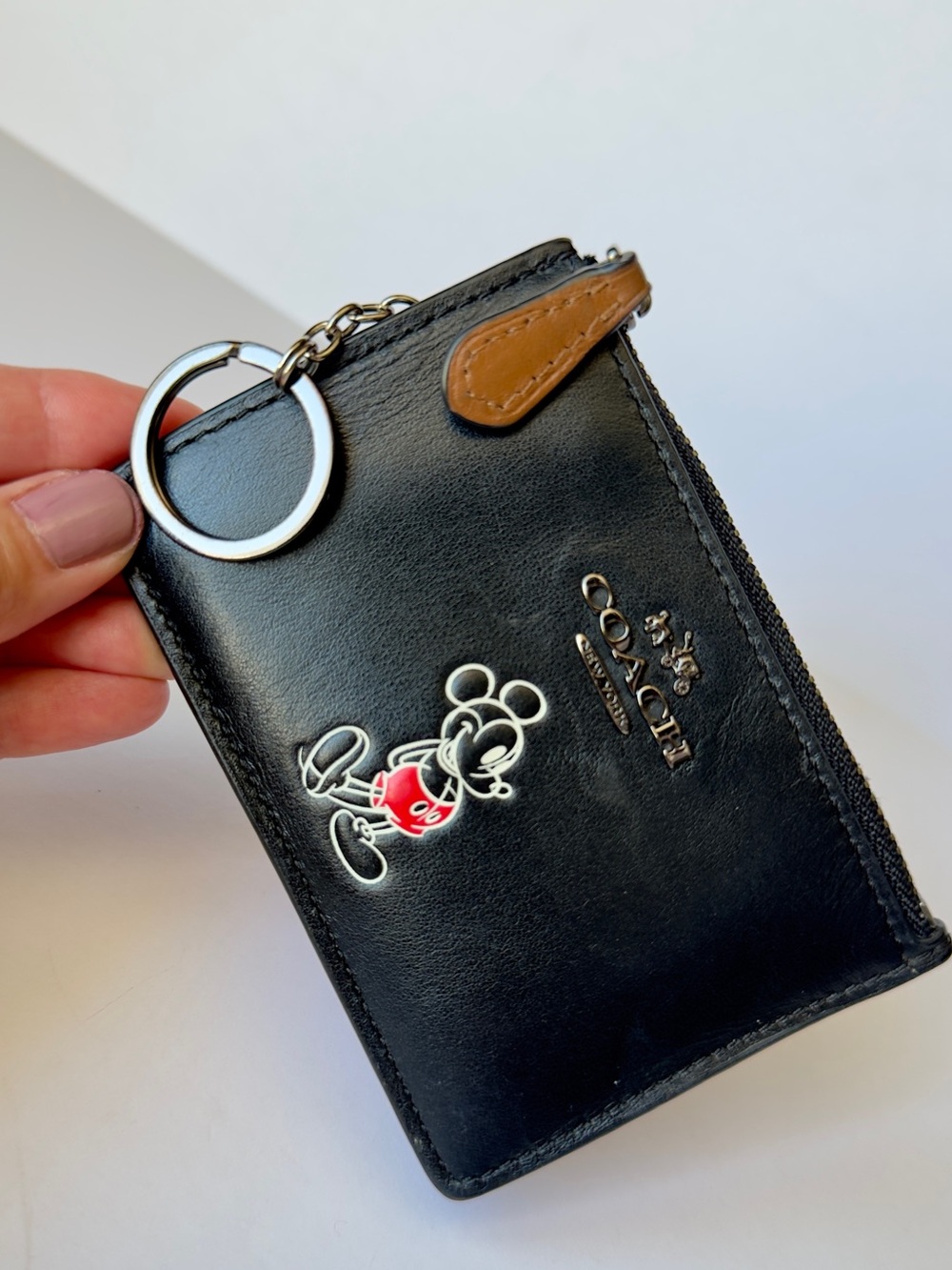 Disney X Coach Mickey Card Holder/Keychain - Picture 2 of 6